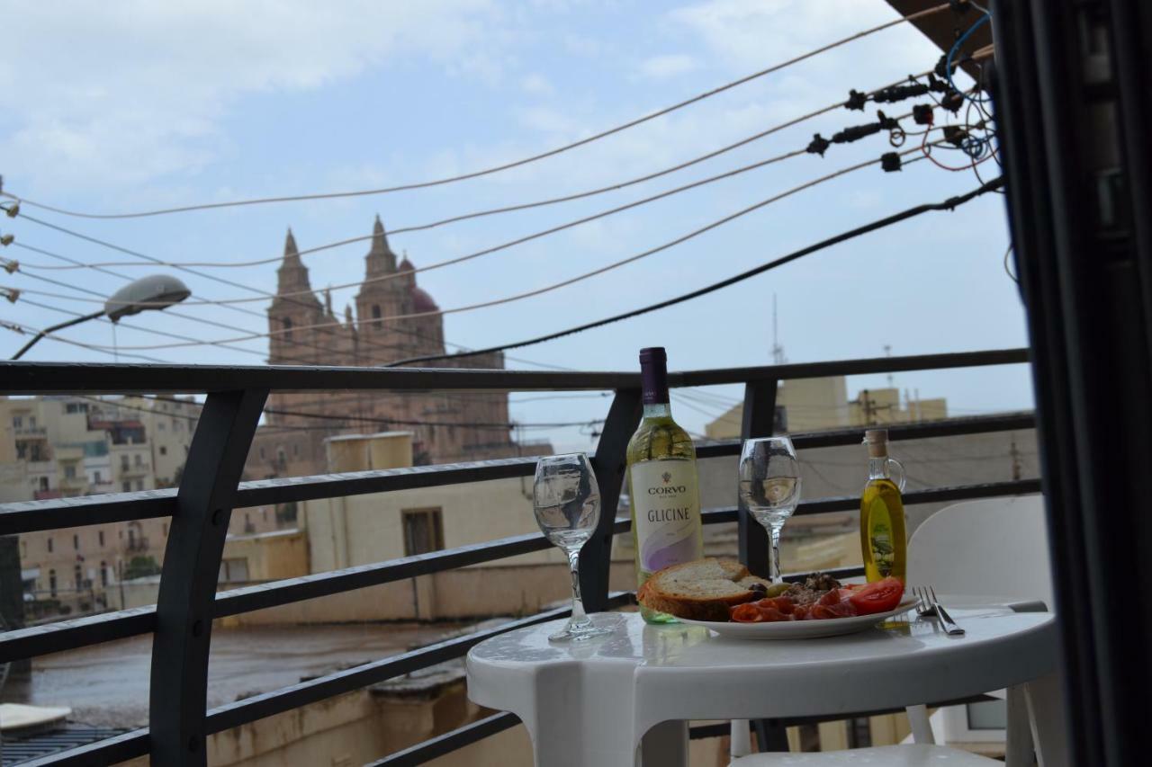 Mellieha Town Centre Bright & Spacious 3 Bedroom Apartment Eksteriør bilde